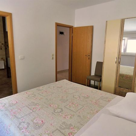 Apartments Zvone Omiš Esterno foto