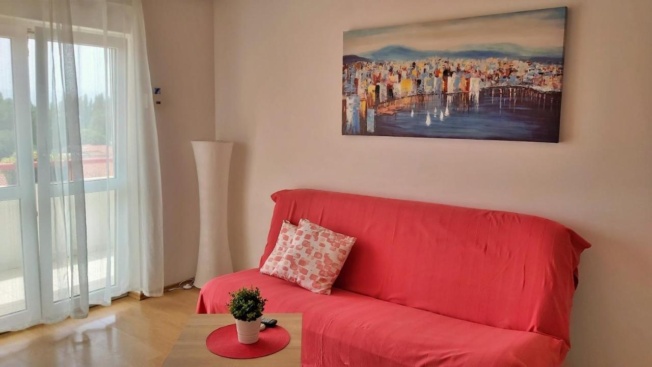 Apartments Zvone Omiš Esterno foto