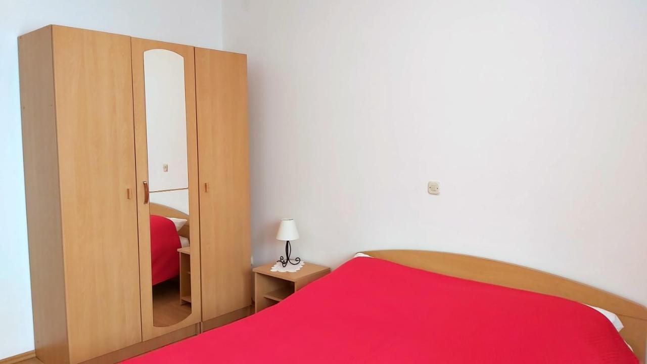 Apartments Zvone Omiš Esterno foto