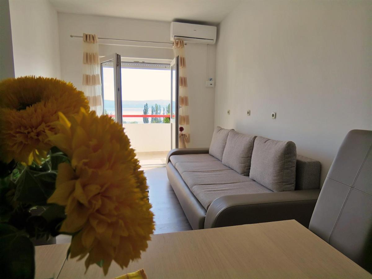 Apartments Zvone Omiš Esterno foto